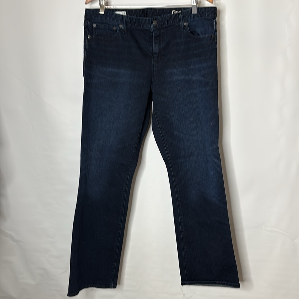 Gap 1969 boot cut jeans, size 33R